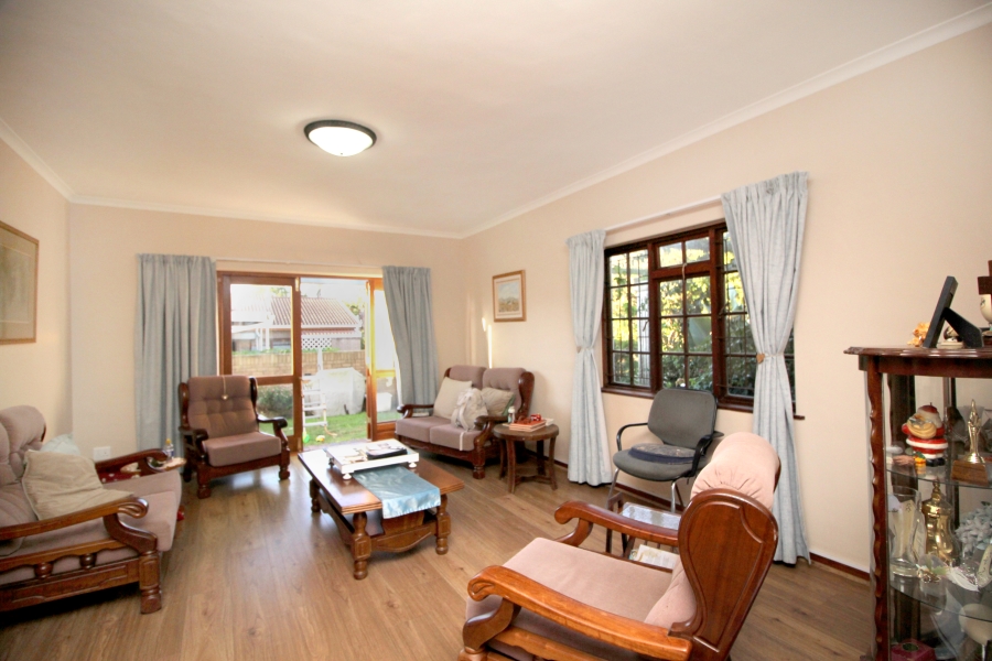 3 Bedroom Property for Sale in Heiderand Western Cape